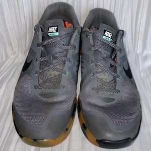NIKE metcon 2 men’s shoes size 10
